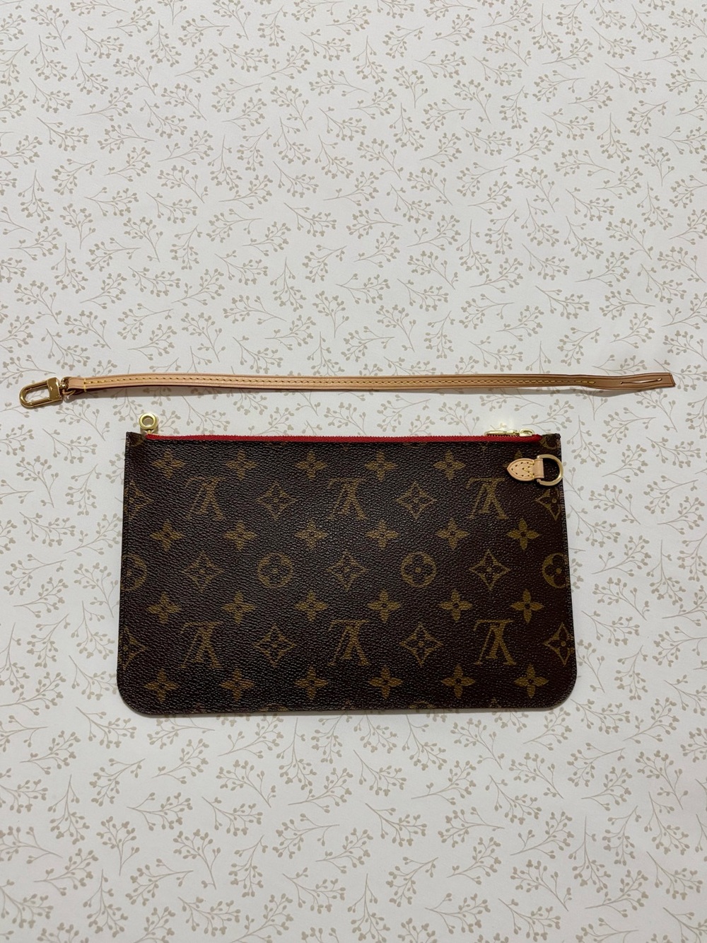 Louis Vuitton Brown Monogram Canvas Wristlet with Red Interior - Picture 4 of 9